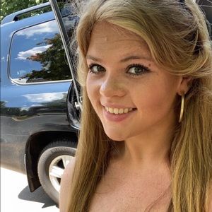 Meet your Posher, Kylie